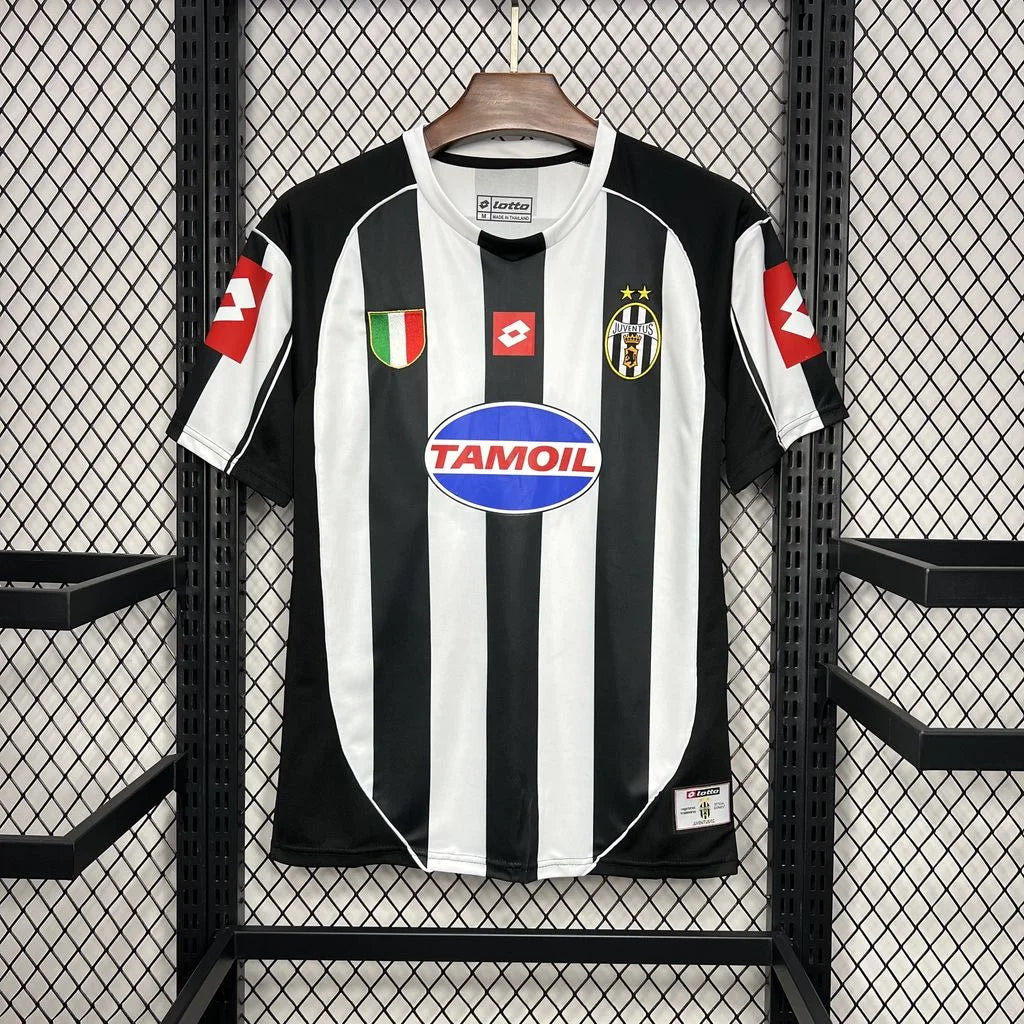Juventus 2002/03 Retro Home Jersey