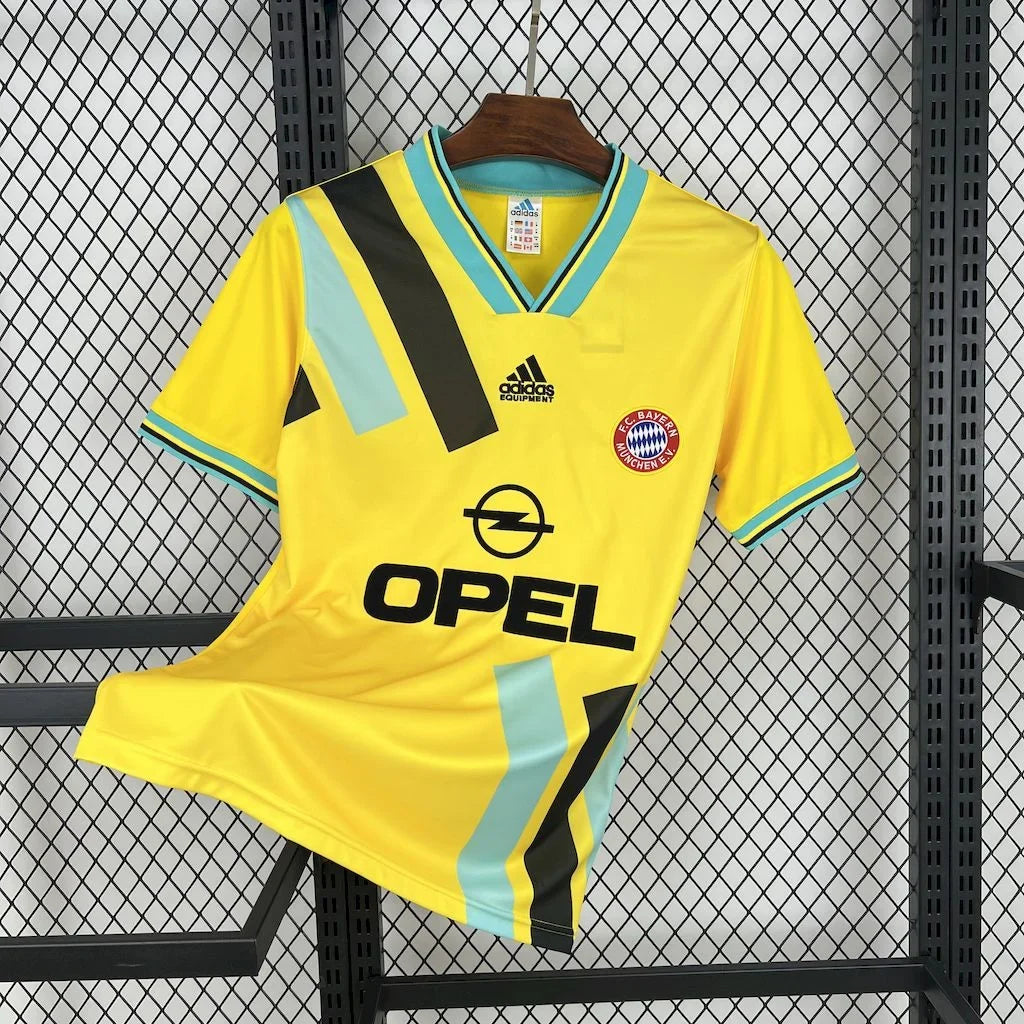 Bayern Munich 1993/95 Retro Away Jersey