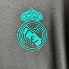 Real Madrid 2017/18 Retro Away Long Sleeve Jersey