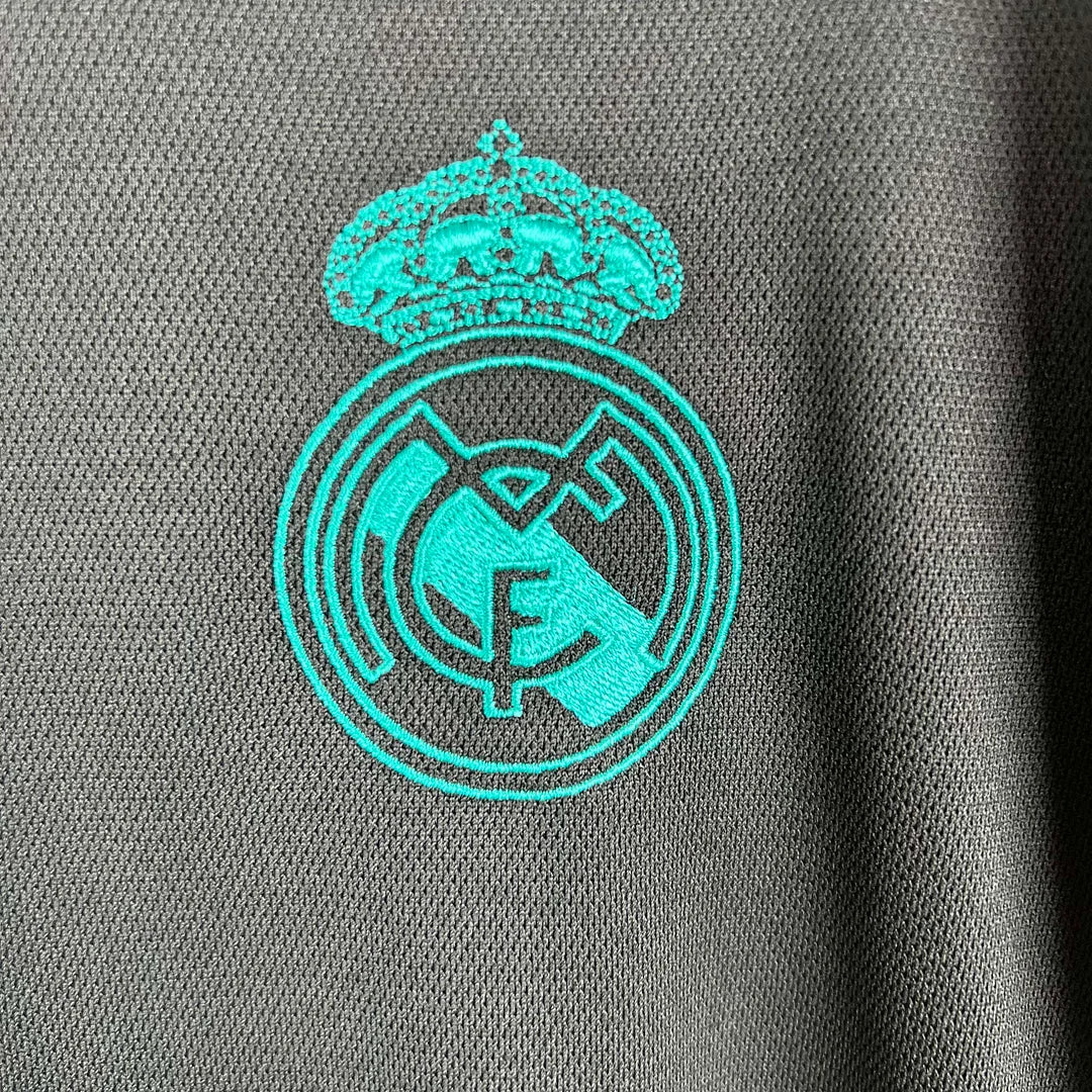 Real Madrid 2017/18 Retro Away Long Sleeve Jersey
