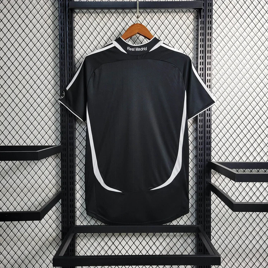 Real Madrid 2006/07 Retro Away Jersey