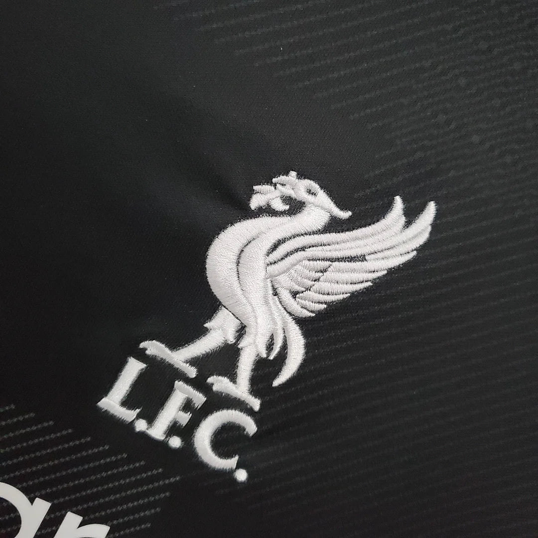 Liverpool 2021/22 Retro Goalkeeper Jersey