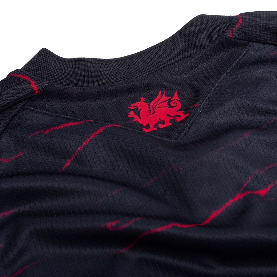 Wrexham 2026/27 Away Jersey