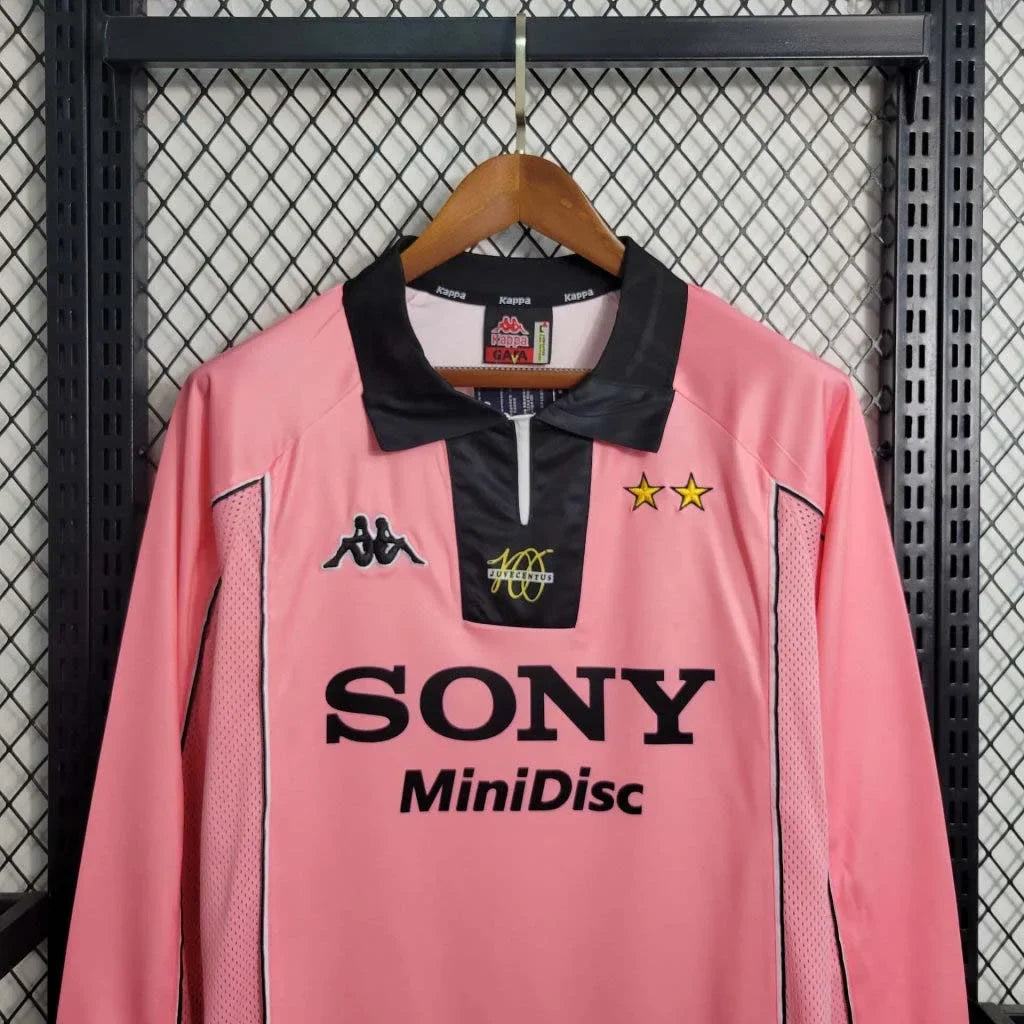 Juventus 1997/98 Retro Away Long Sleeve Jersey