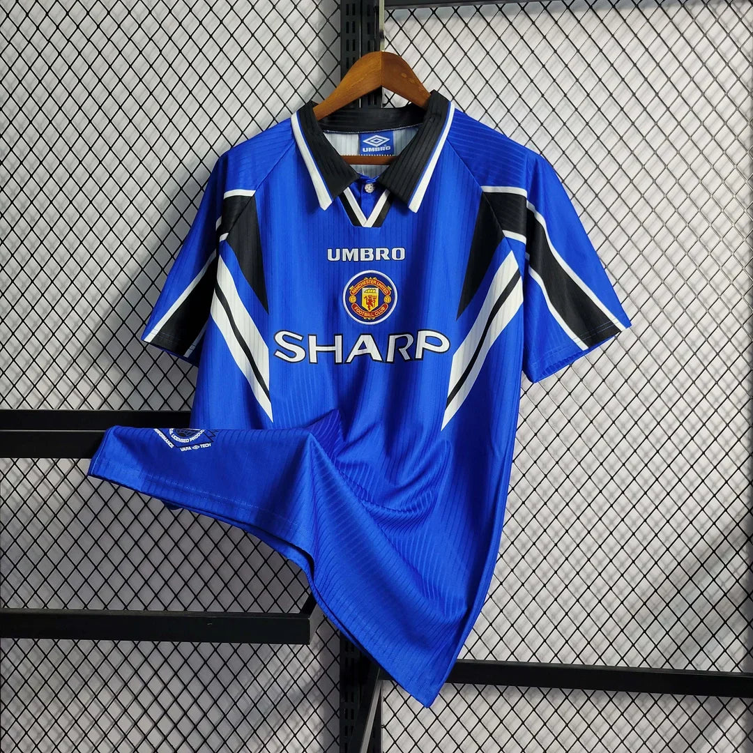 Manchester United 1996/98 Retro Third Jersey