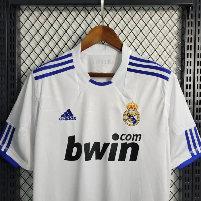 Real Madrid 2010/11 Retro Home Jersey