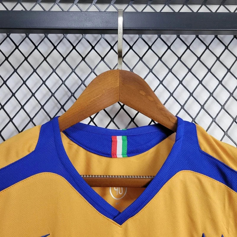 Juventus 2005/06 Retro Third Jersey