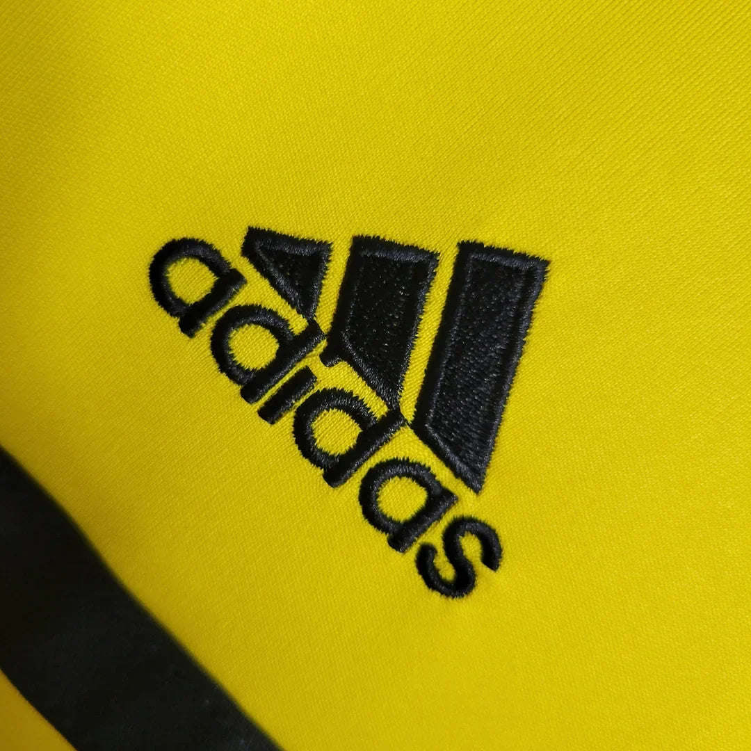 Real Madrid 2011/12 Retro Yellow Goalkeeper Jersey