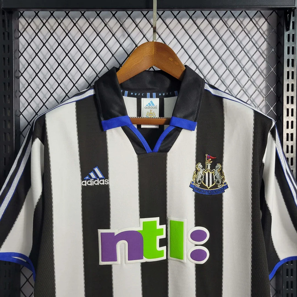 Newcastle United 2000/01 Retro Home Jersey