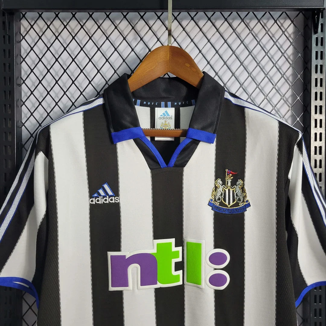 Newcastle United 2000/01 Retro Home Jersey