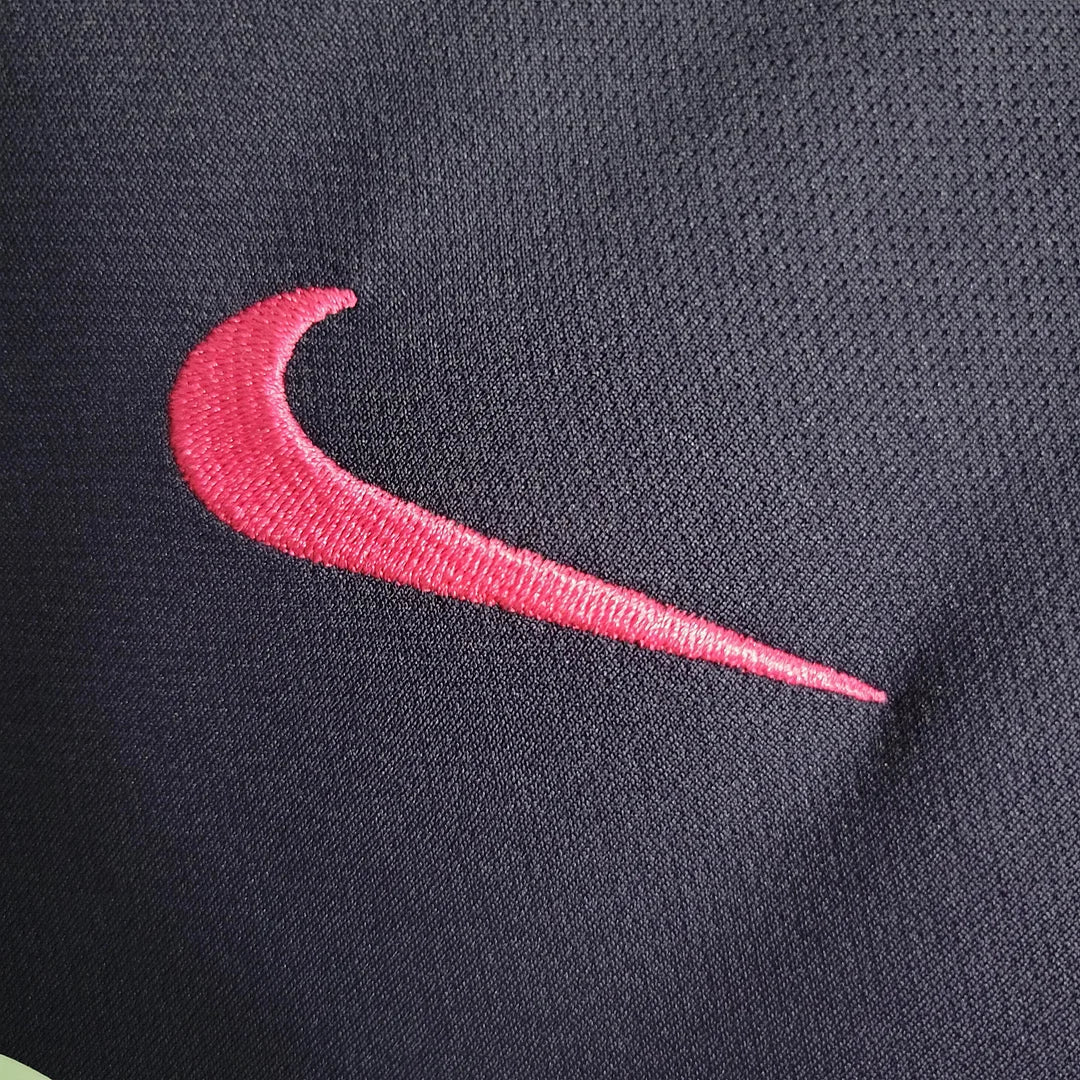 Barcelona 2016/17 Retro Away Long Sleeve Jersey