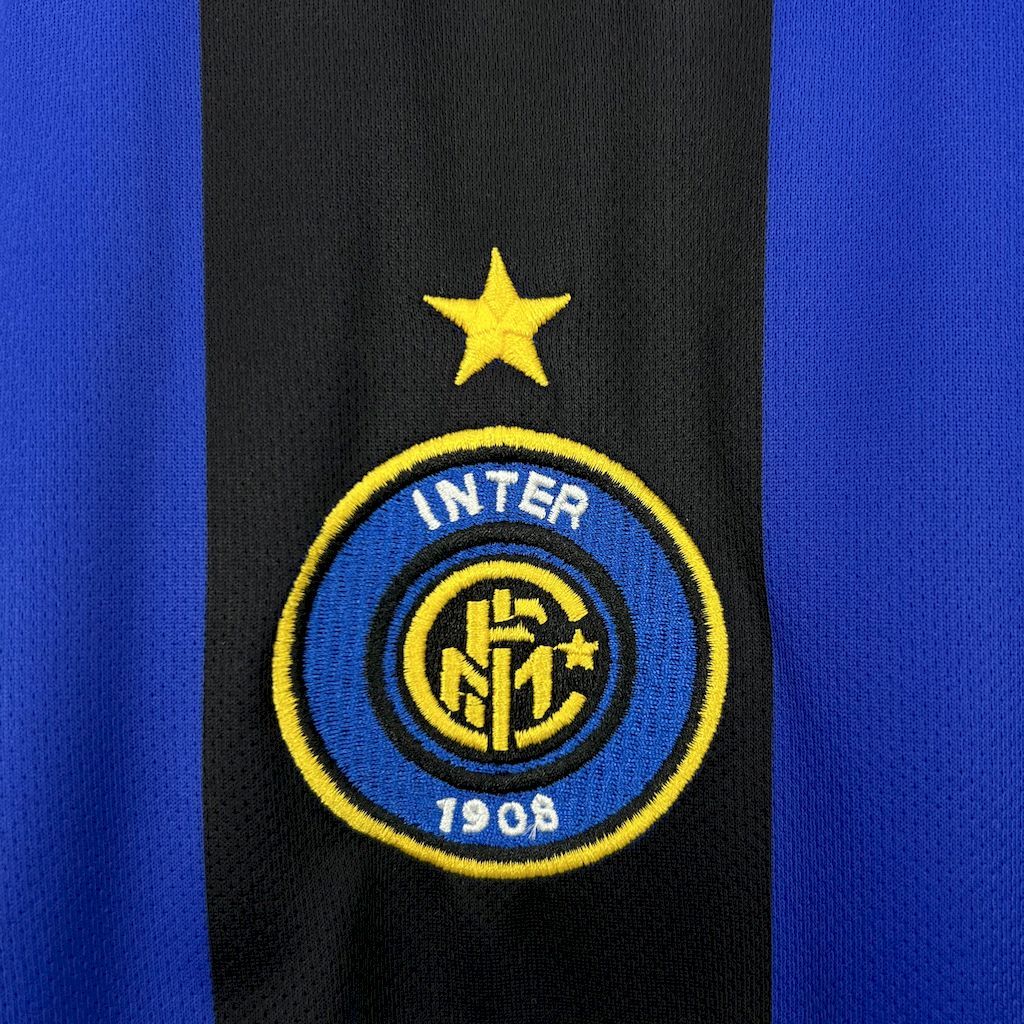 Inter Milan 2004/05 Retro Home Jersey