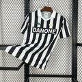 Juventus 1992/94 Retro Home Jersey