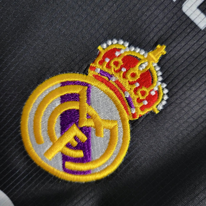 Real Madrid 1997/98 Retro Third Jersey