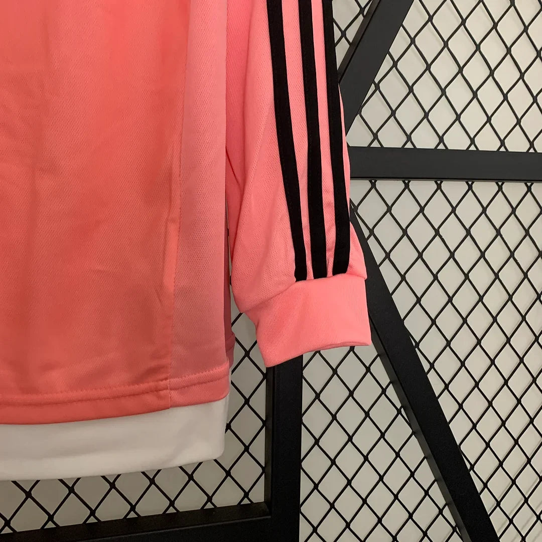 Juventus 2015/16 Retro Away Long Sleeve Jersey