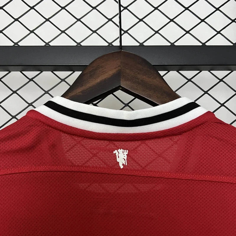Manchester United 2011/12 Retro Home Jersey