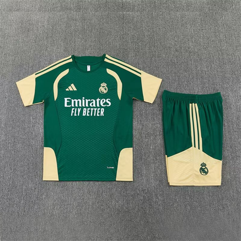 Real Madrid 2026/27 Green & Gold Set