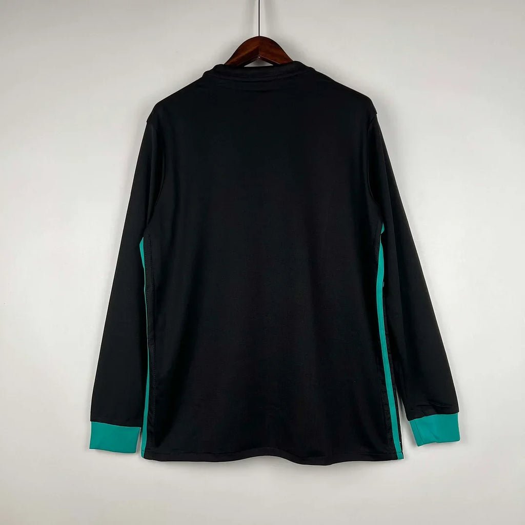 Real Madrid 2017/18 Retro Away Long Sleeve Jersey