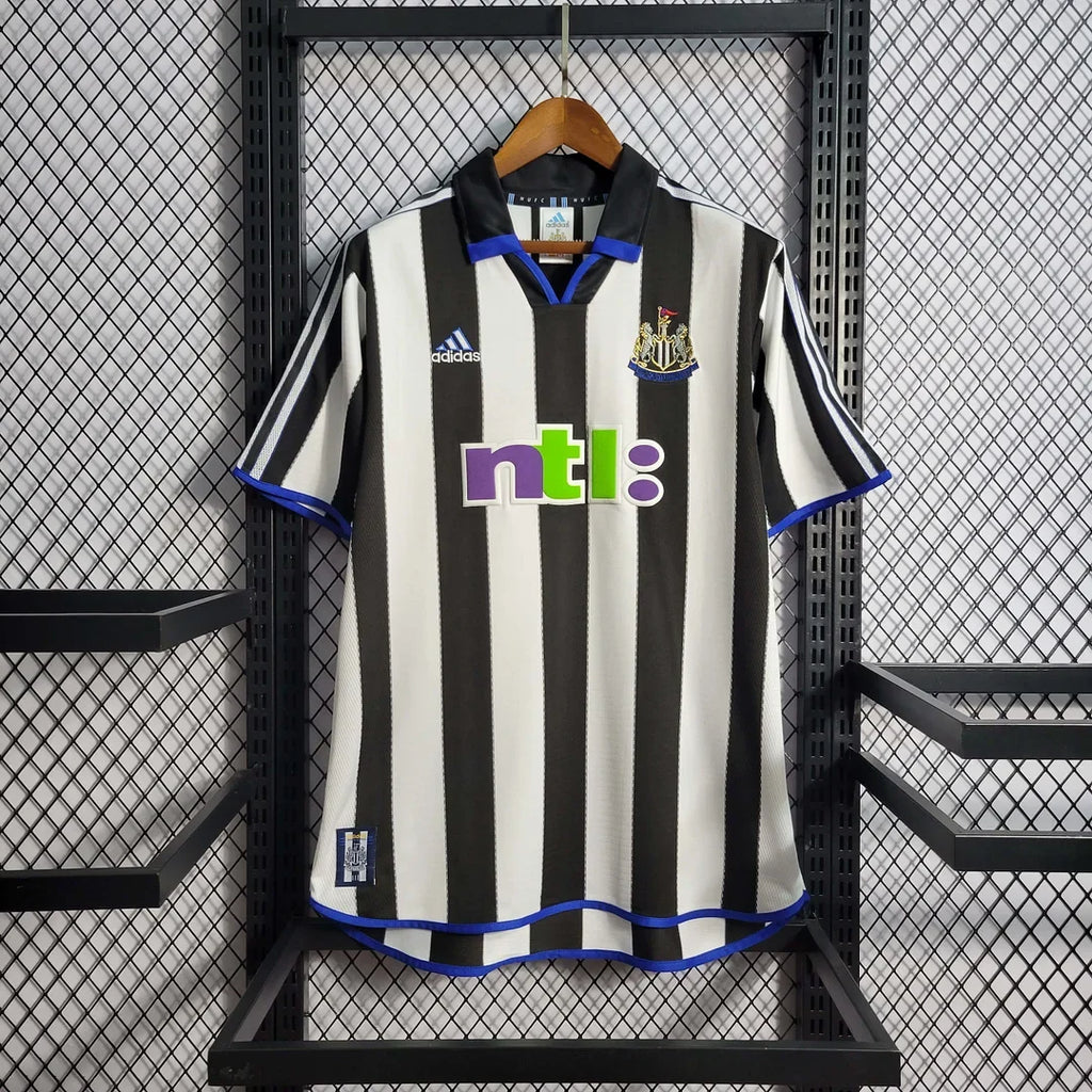 Newcastle United 2000/01 Retro Home Jersey