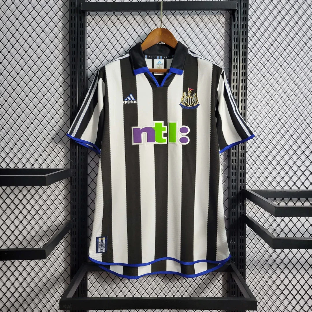 Newcastle United 2000/01 Retro Home Jersey