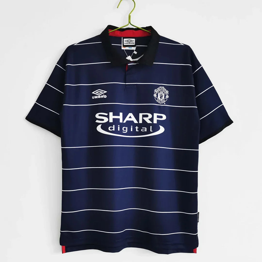 Manchester United 1999/00 Retro Away Jersey