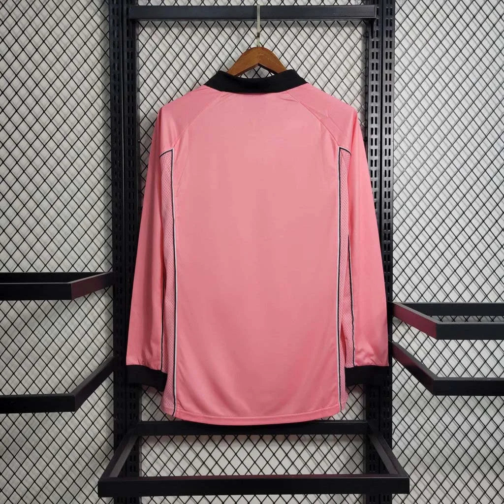 Juventus 1997/98 Retro Away Long Sleeve Jersey