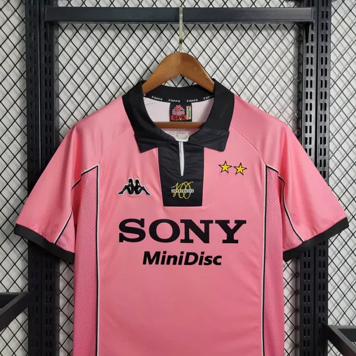 Juventus 1997/98 Retro Away Jersey