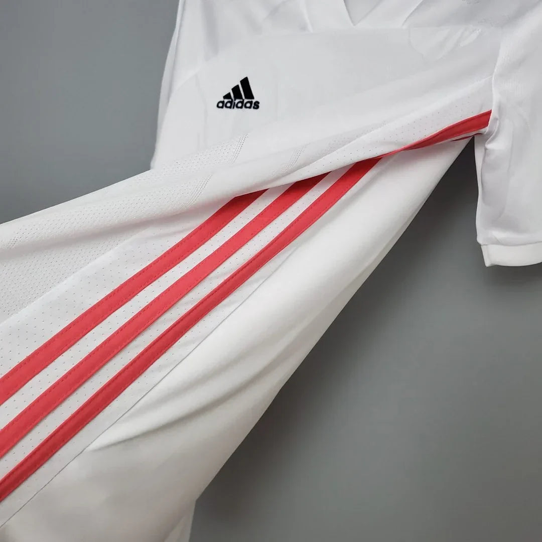 Real Madrid 2020/21 Retro Home Jersey