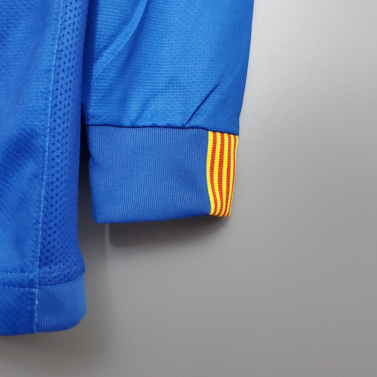 Barcelona 2006/07 Retro Home Long Sleeve Jersey