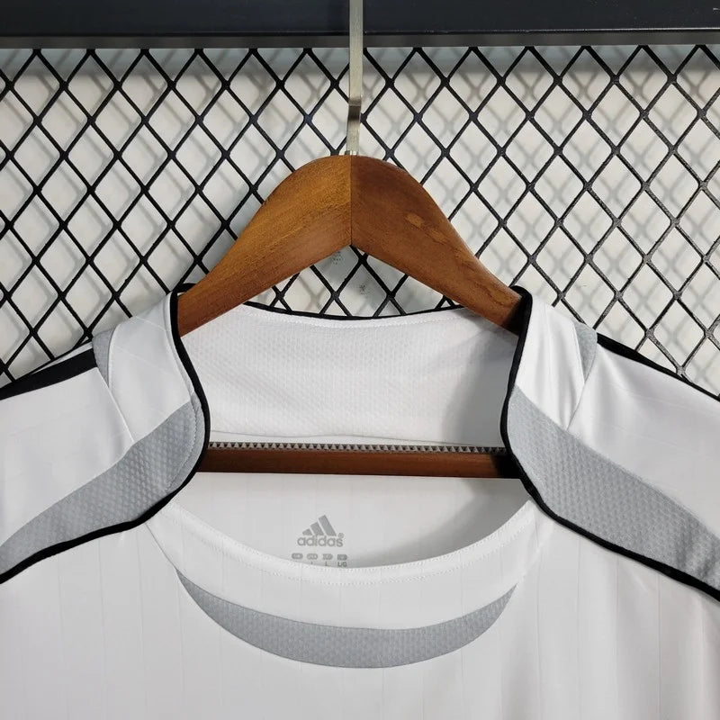 Real Madrid 2006/07 Retro Home Jersey