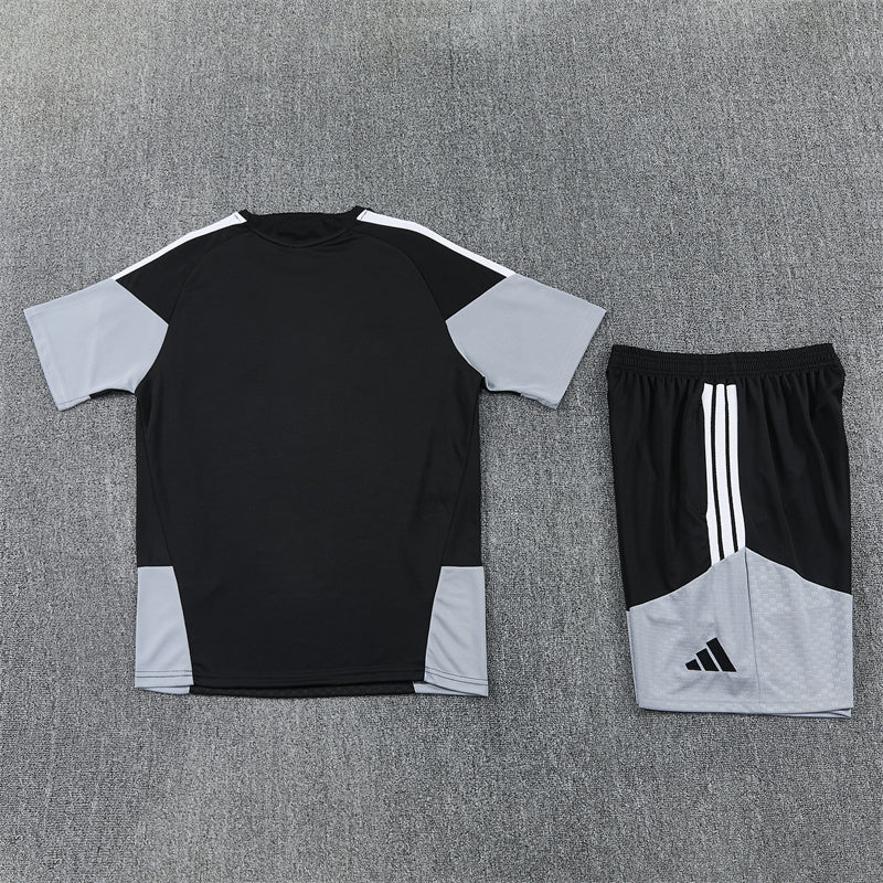 Spain 2026/27 Black Set