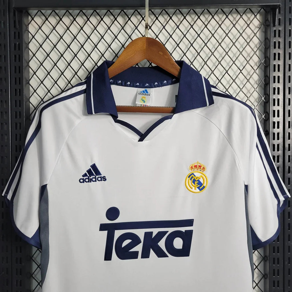 Real Madrid 2000/01 Retro Home Jersey