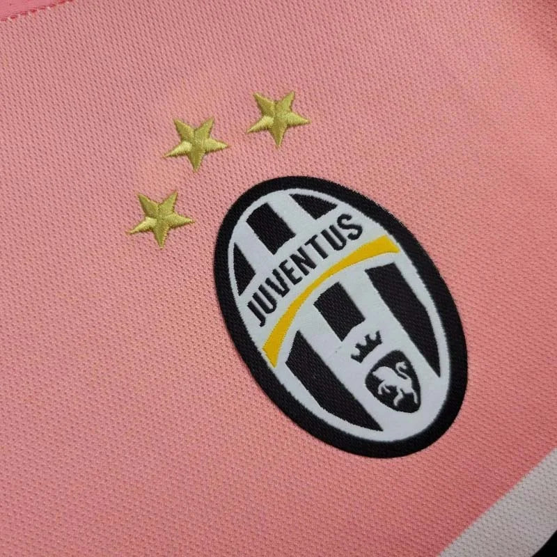 Juventus 2015/16 Retro Away Jersey
