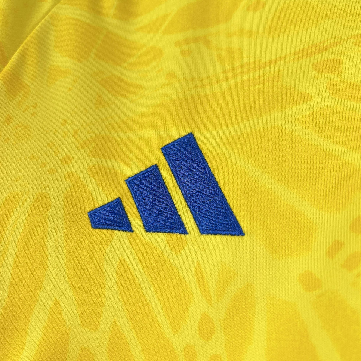 Colombia World Cup 2026 Home Long Sleeve Jersey Fan Version