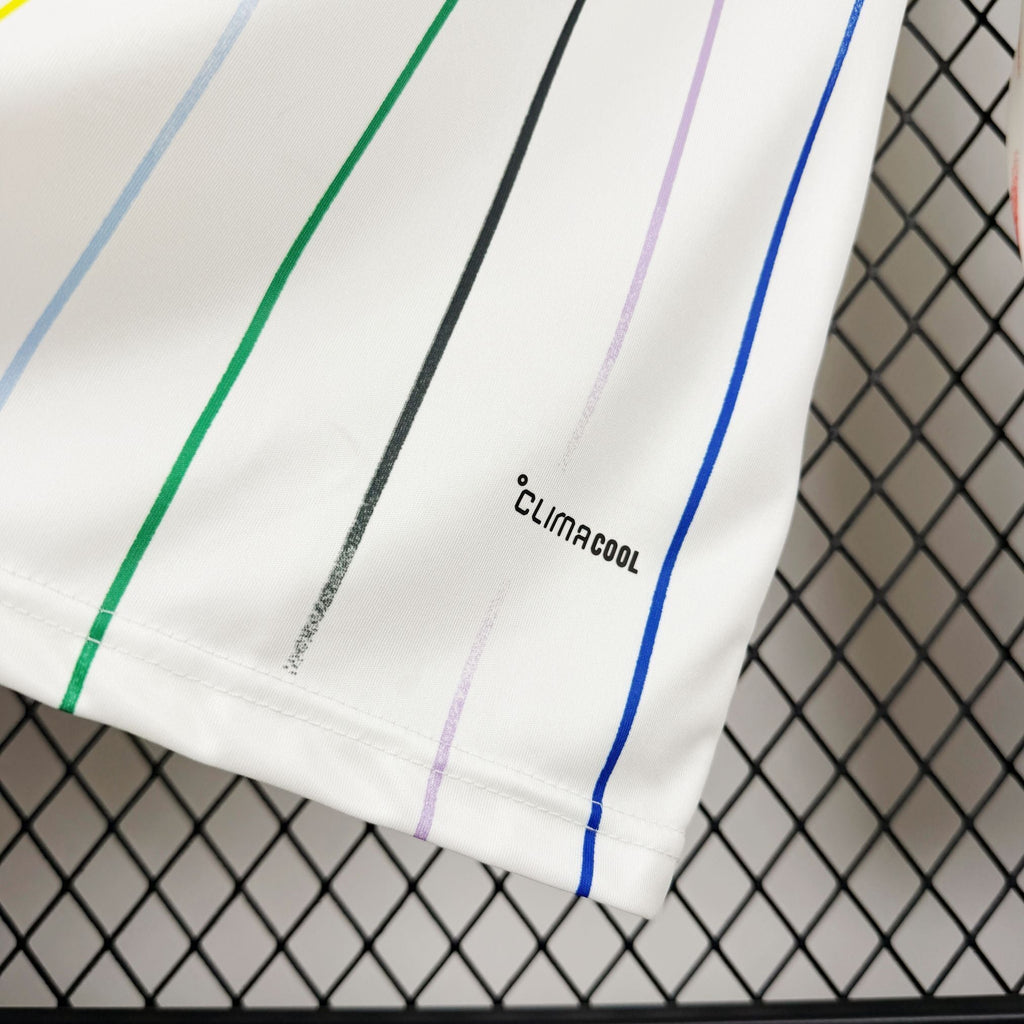Japan World Cup 2026 Away Long Sleeve Jersey Fan Version