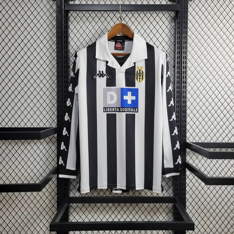 Juventus 1999/00 Retro Home Long Sleeve Jersey