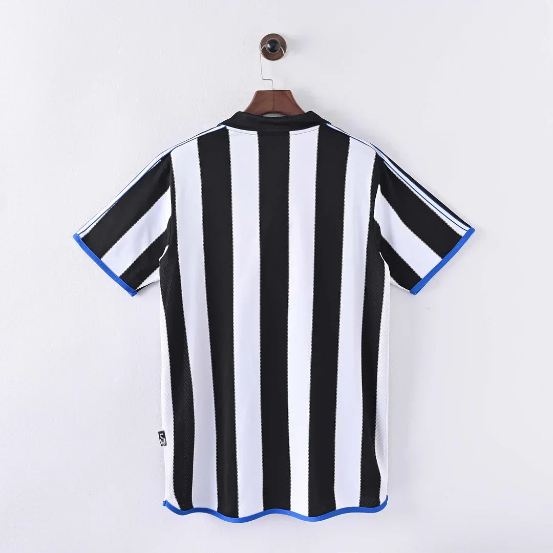 Newcastle United 1999/00 Retro Home Jersey