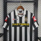 Juventus 2001/02 Retro Home Jersey