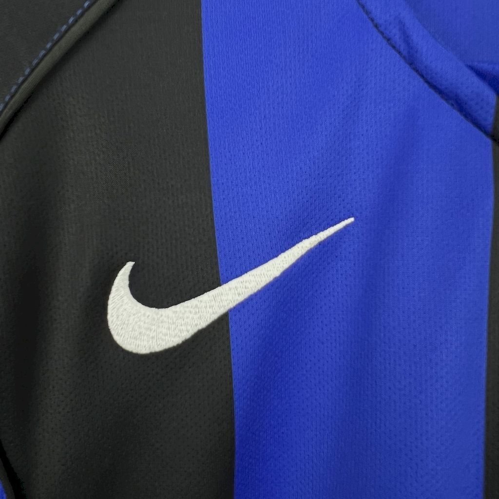 Inter Milan 2004/05 Retro Home Jersey