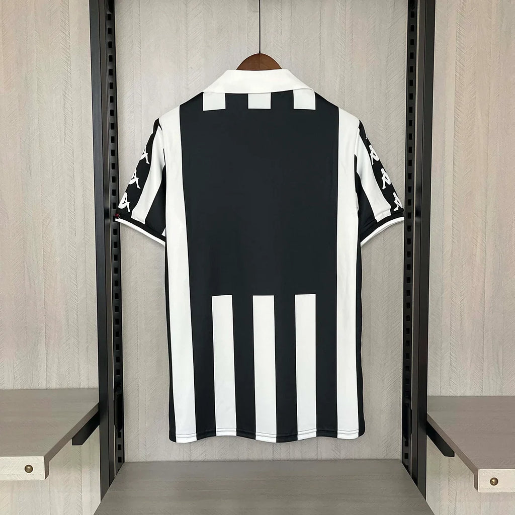 Juventus 1999/00 Retro Home Jersey