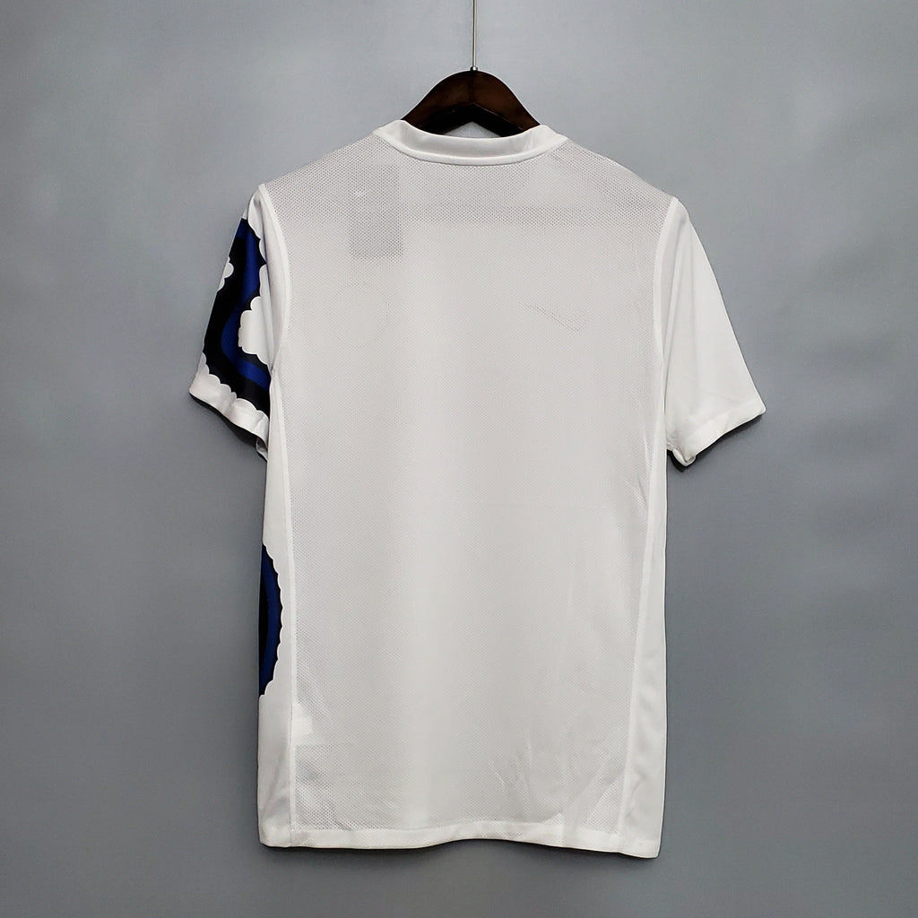 Inter Milan 2010/11 Retro Away Jersey
