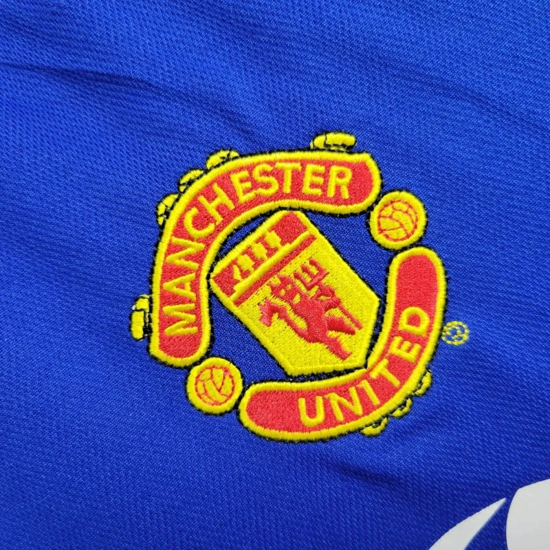 Manchester United 2005/06 Retro Away Jersey