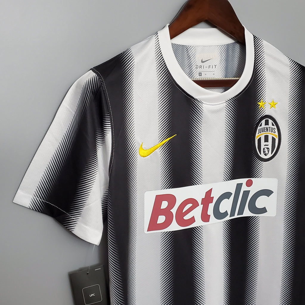 Juventus 2011/12 Retro Home Jersey