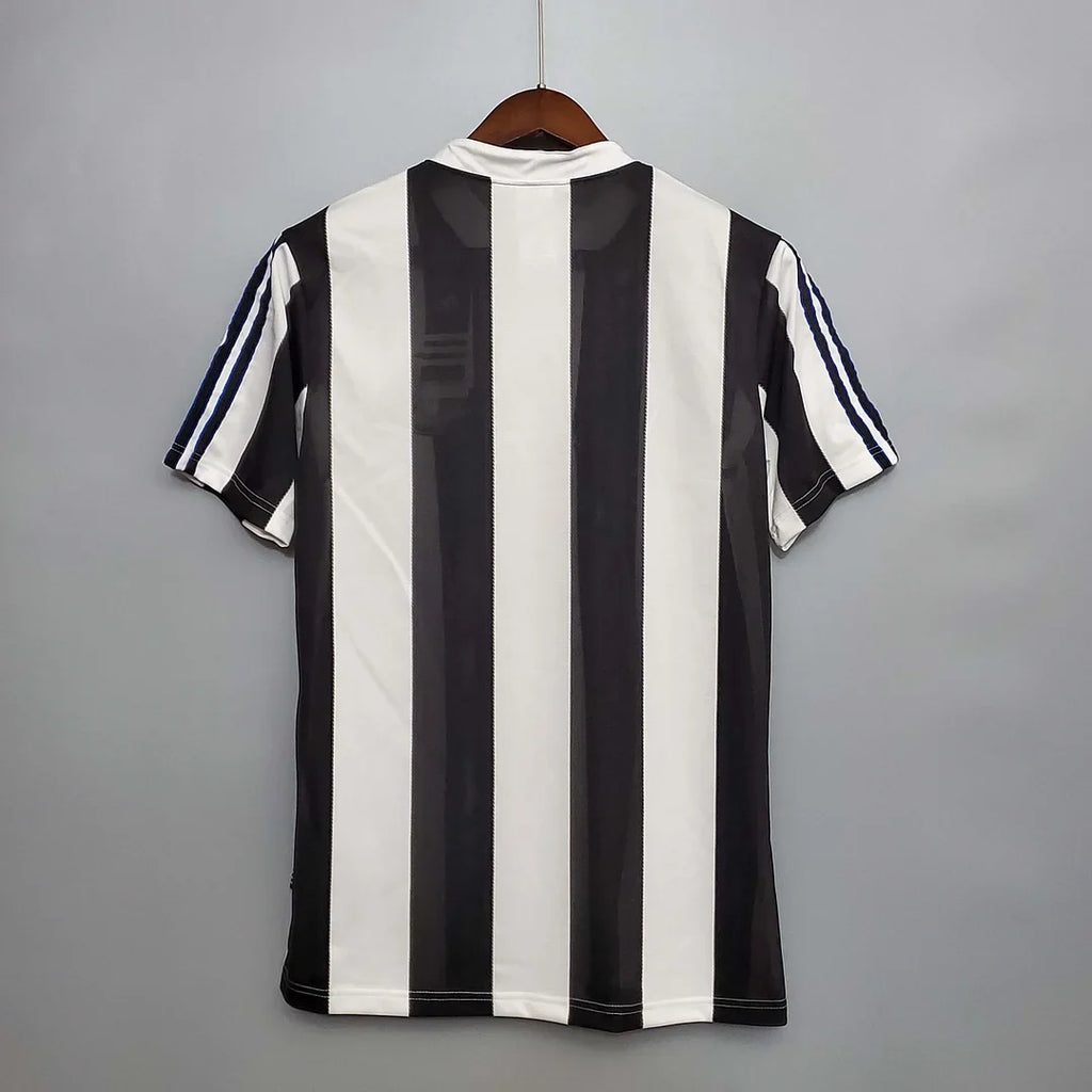 Newcastle United 1995/97 Retro Home Jersey