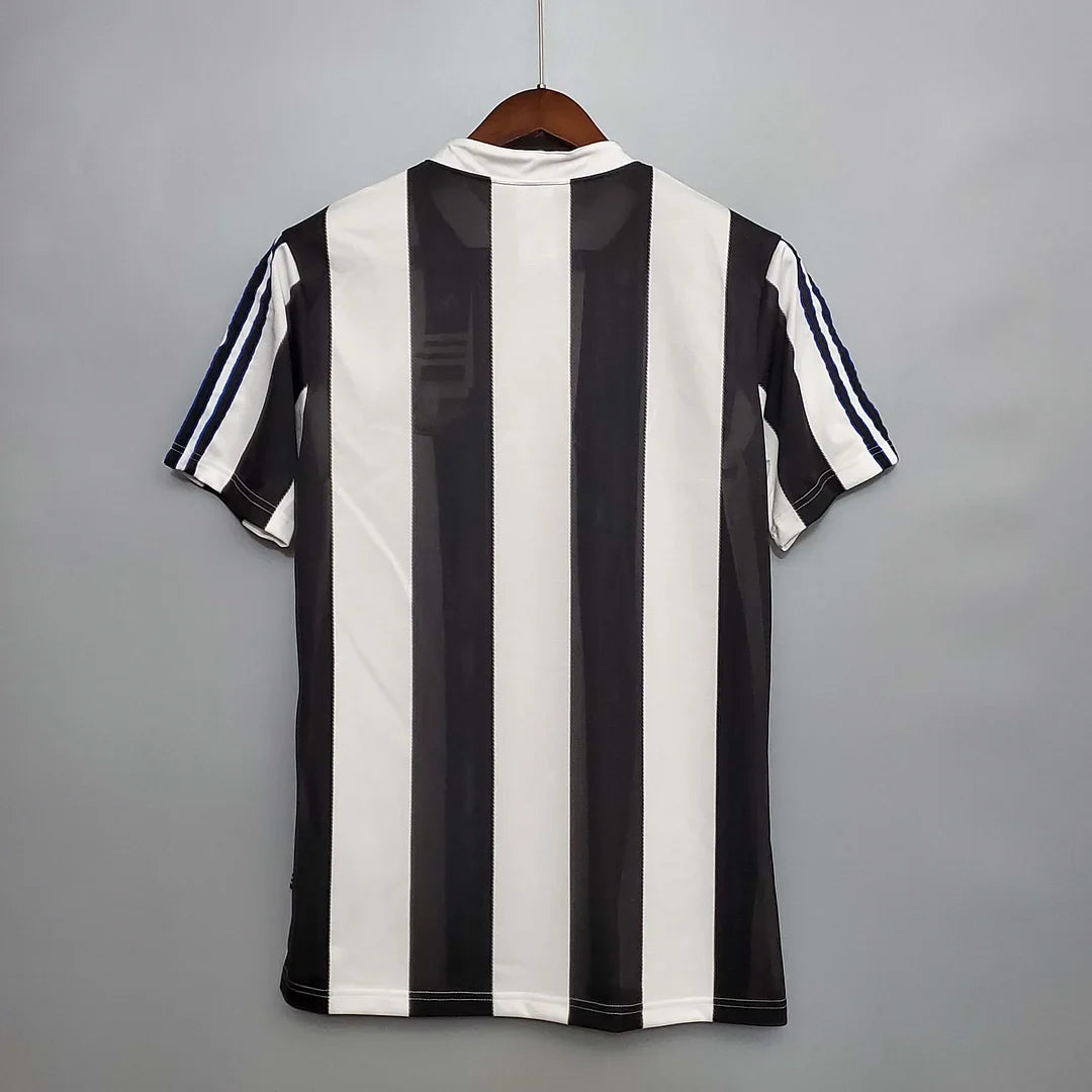 Newcastle United 1995/97 Retro Home Jersey
