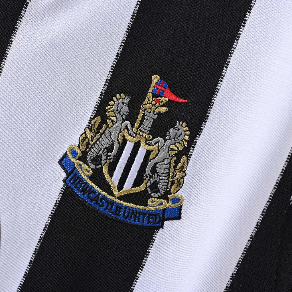 Newcastle United 1999/00 Retro Home Jersey