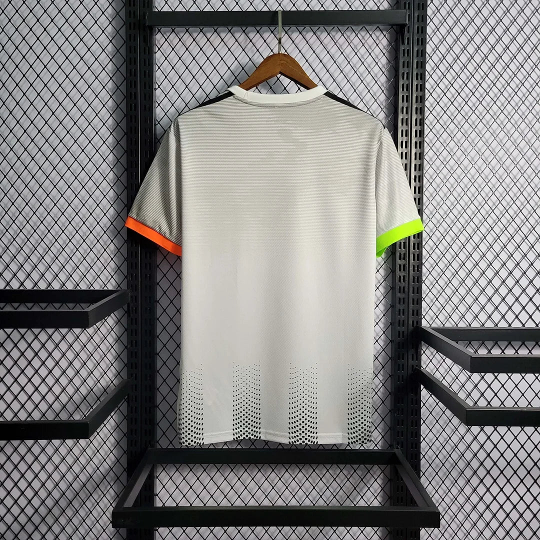 Juventus 2019/20 Retro Limited Edition Jersey