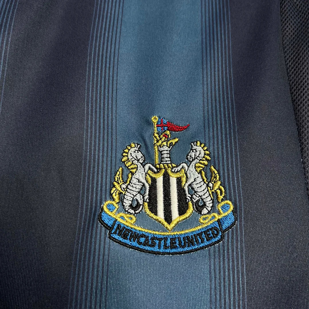 Newcastle United 2004/05 Retro Away Jersey