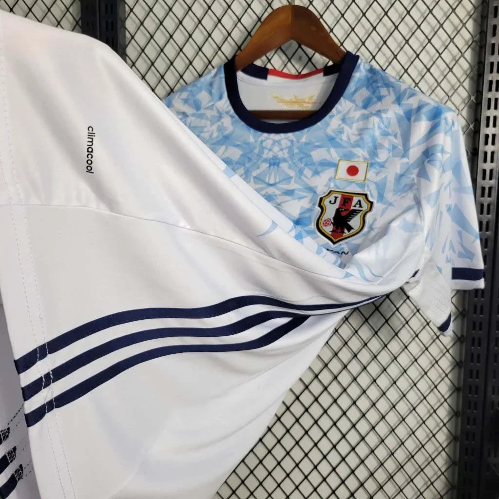 Japan 2016/17 Retro Away Jersey