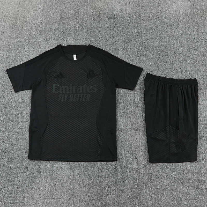 Real Madrid 2026/27 Black Set